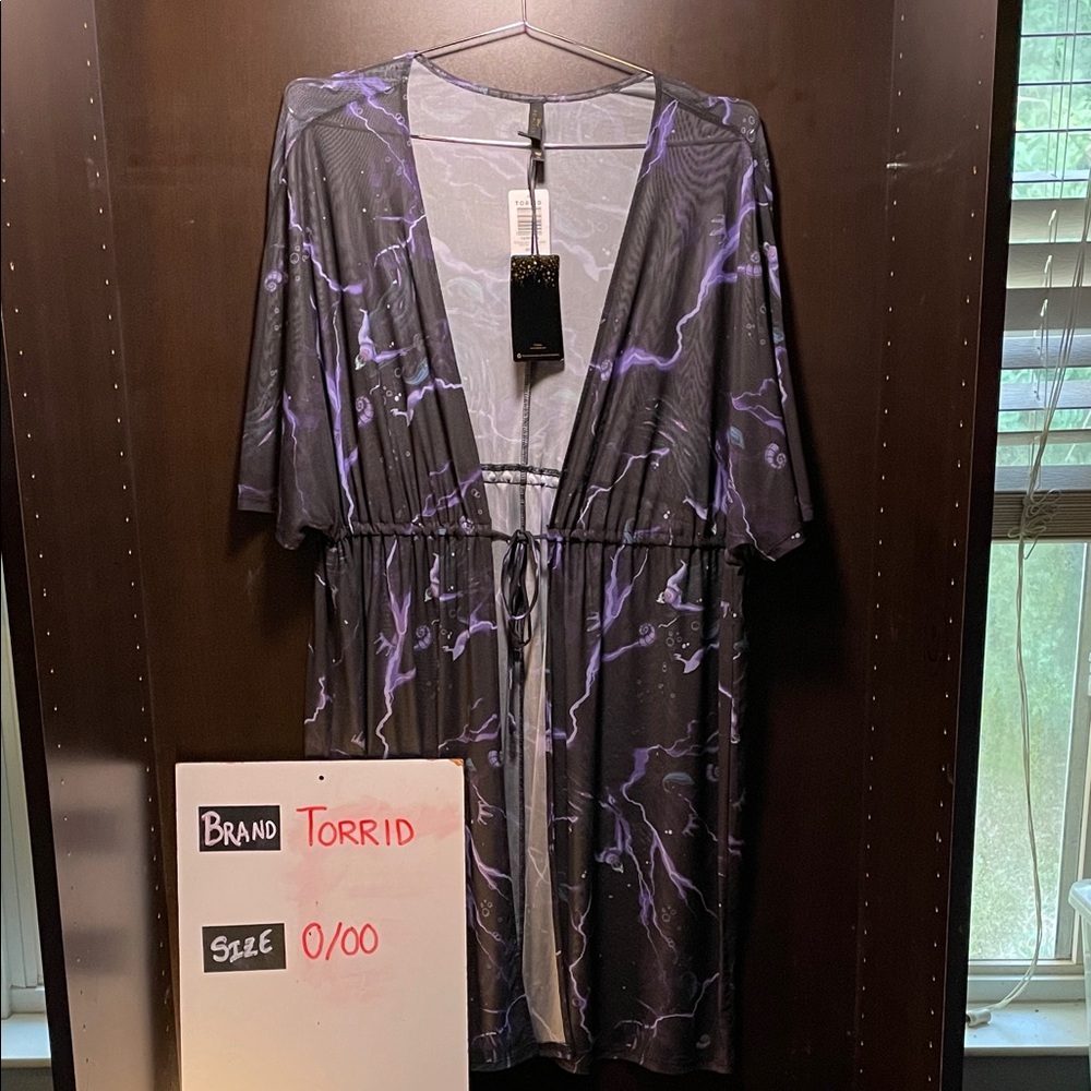 LastChanceB4GoodWill Torrid Black and Purple Disney Little Mermaid Kimono